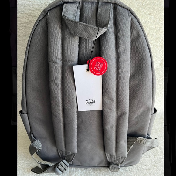 Herschel Classic Backpack XL Gray Grey Black School Backpack Laptop Bag Travel - Picture 3 of 6